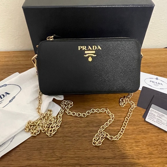 Prada Saffiano Double Zip with chain - Picture 8 of 8